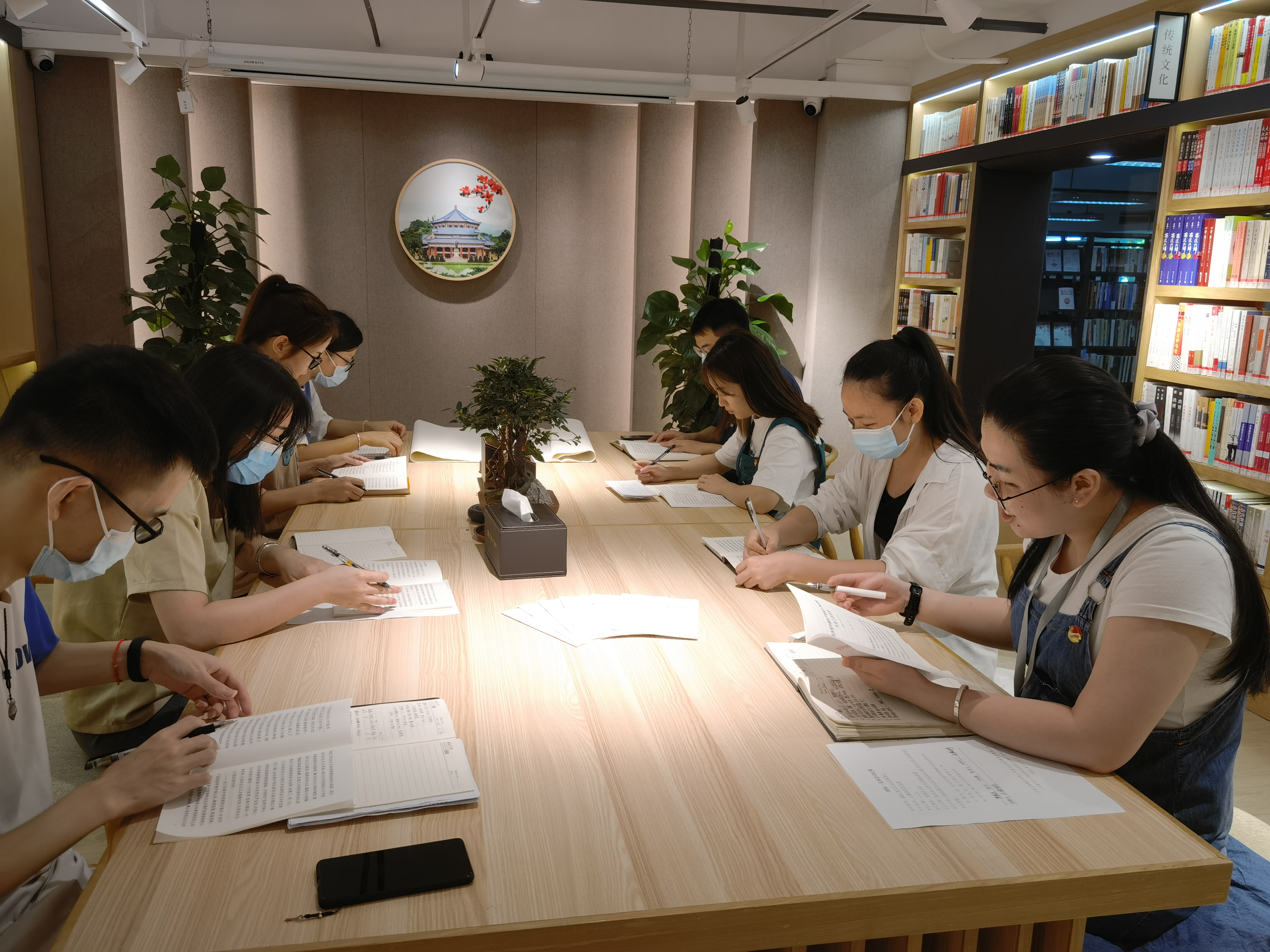 百年华诞风华正茂，青年奋斗正当其时 ——广东新华青年热议习近平总书记在庆祝中国共产党 成立100周年大会上的重要讲话