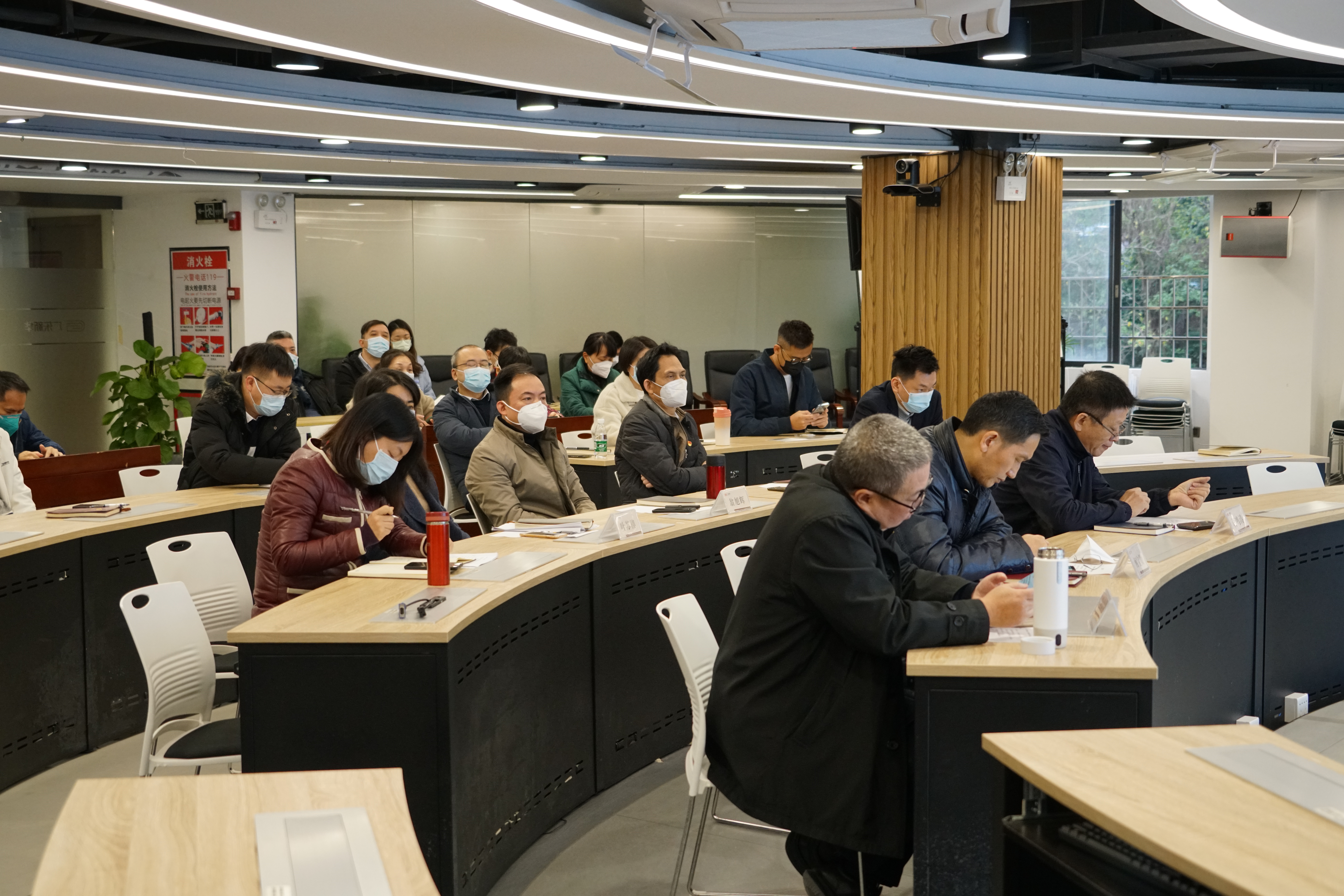 集团举办学习贯彻党的二十大精神宣讲报告会 暨党支部书记培训班